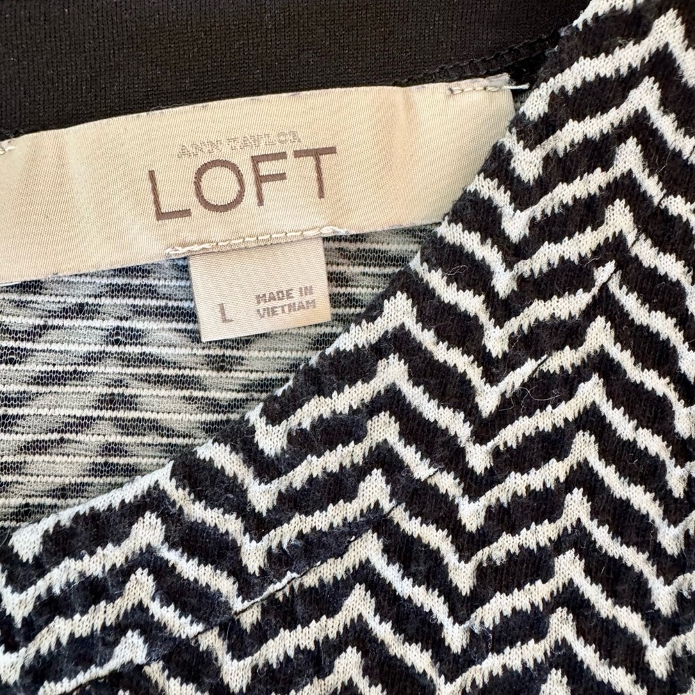 LOFT Black & White Chevron Sleeveless Shift Dress Size Large Professional Wear - Picture 3 of 9